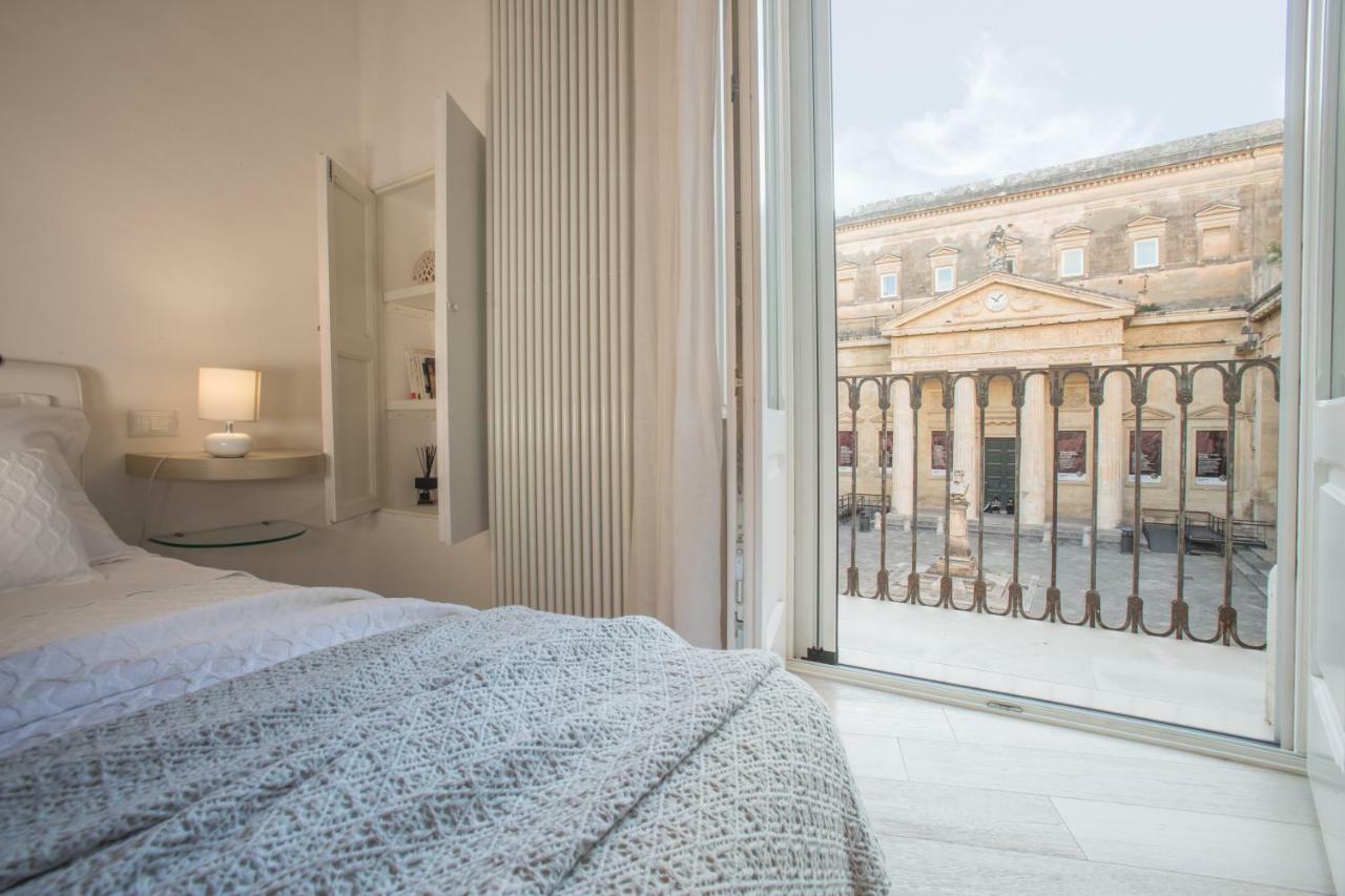 La Finestra Sul Convitto B&B Lecce Dış mekan fotoğraf